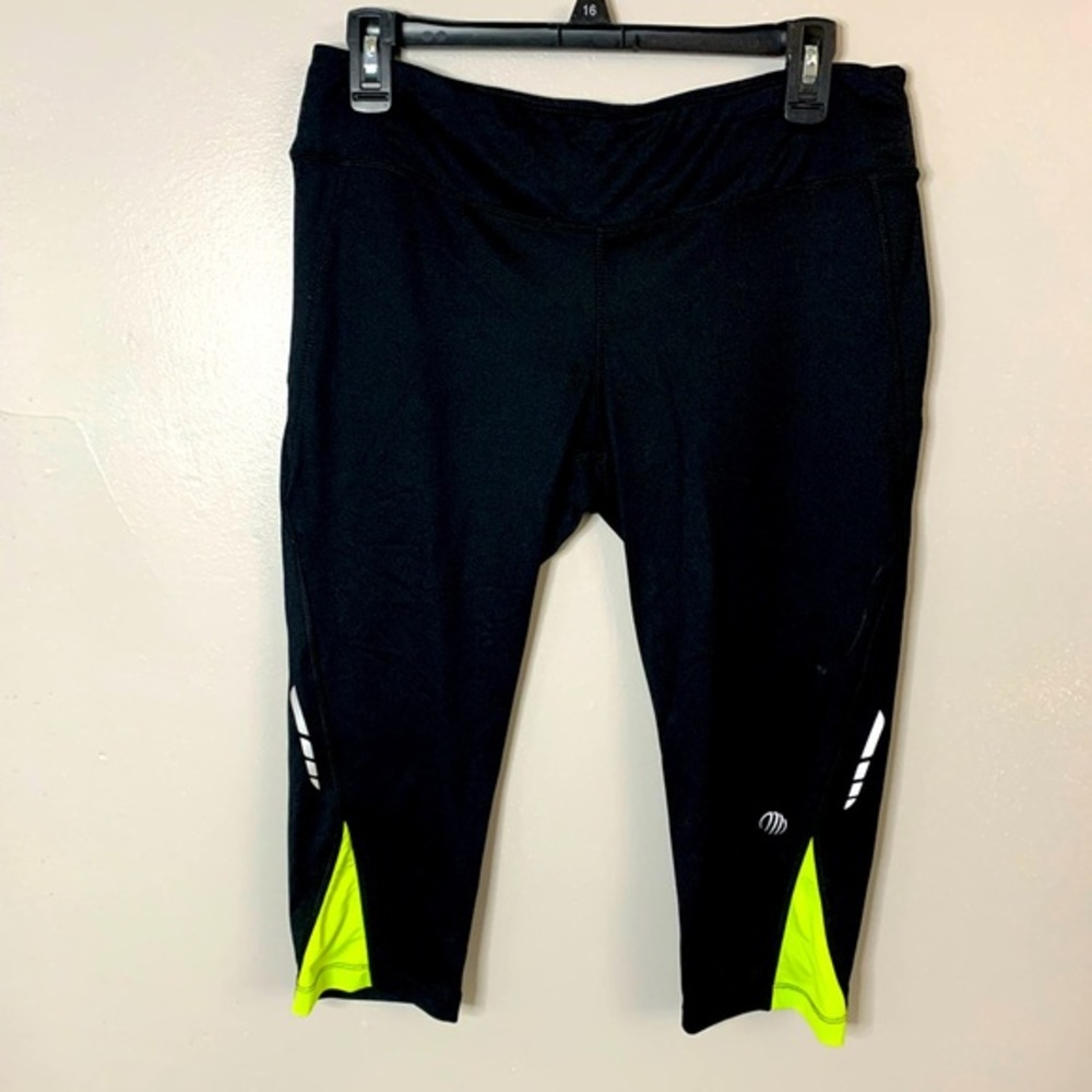 MPG Mondetta Performance Gear Cropped Legging